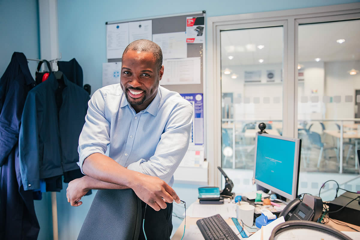 home-cem-02-iStock-915946422_1200x